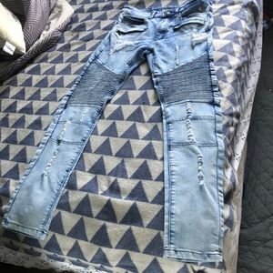 Blue skinny ripped jeans